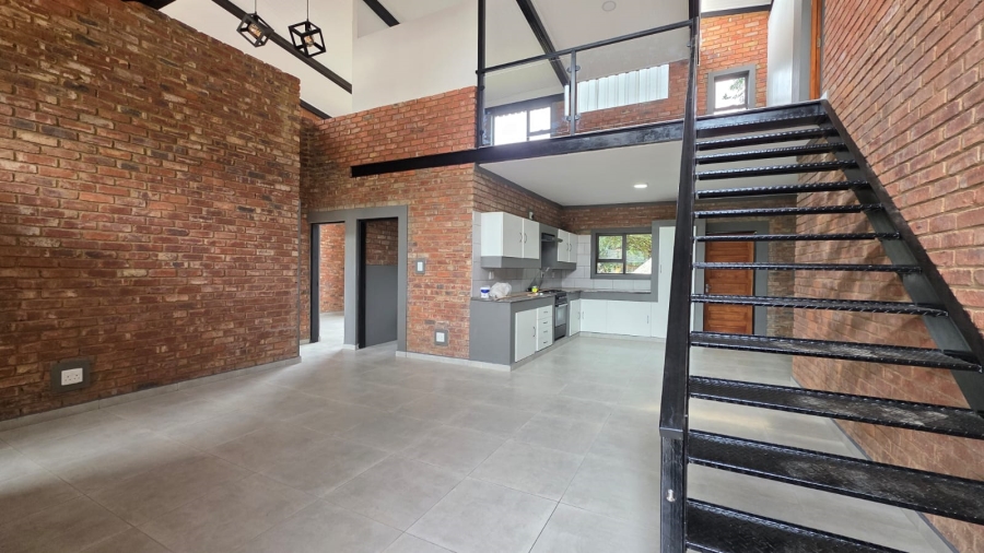 To Let 3 Bedroom Property for Rent in Flamwood North West